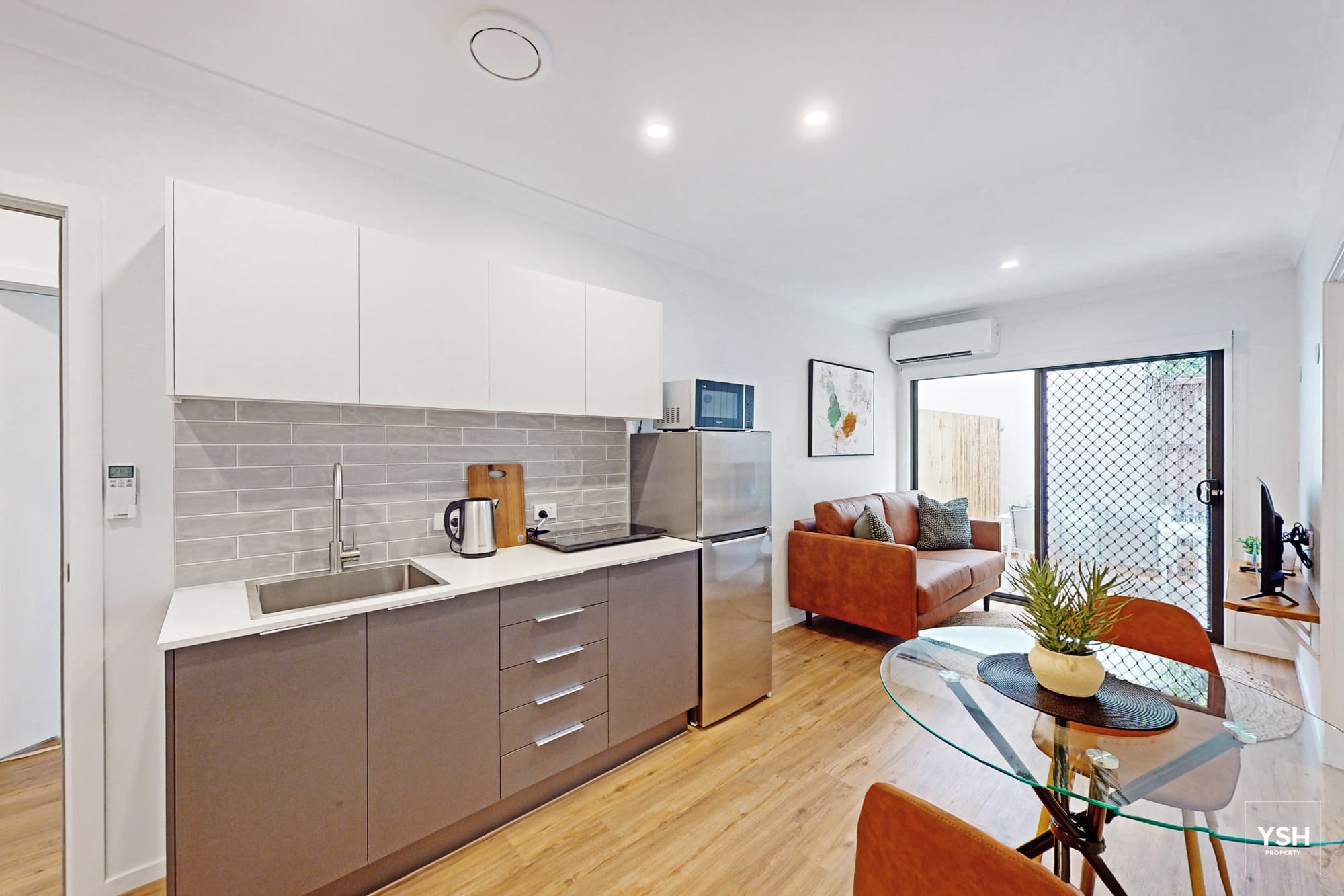 1/80 William Terrace, OXLEY, QLD 4075