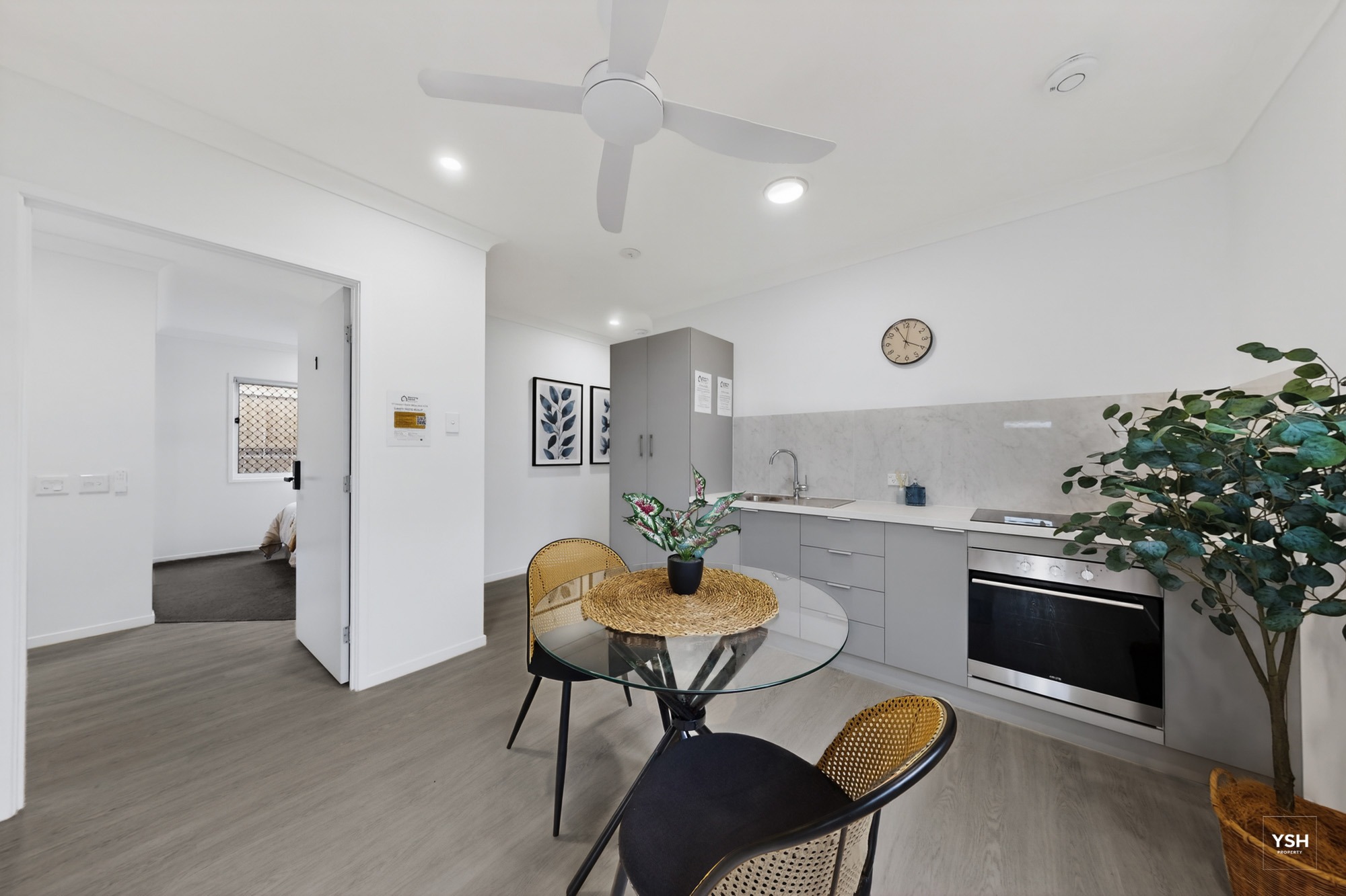 1/171 Kamarin Street, Manly West, QLD 4179