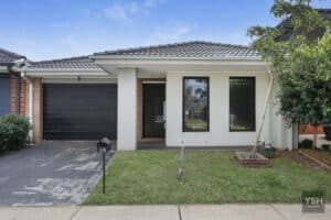 15 Rex Drive, Thornhill Park, VIC 3335