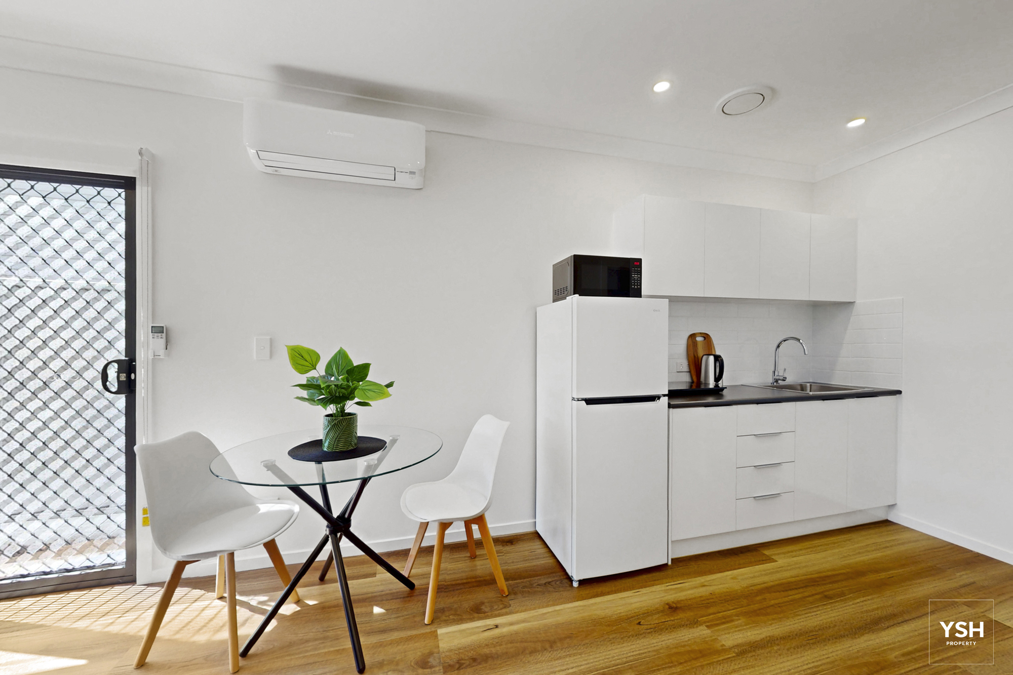 1/65 Mannington Rd, Acacia Ridge, QLD 4110