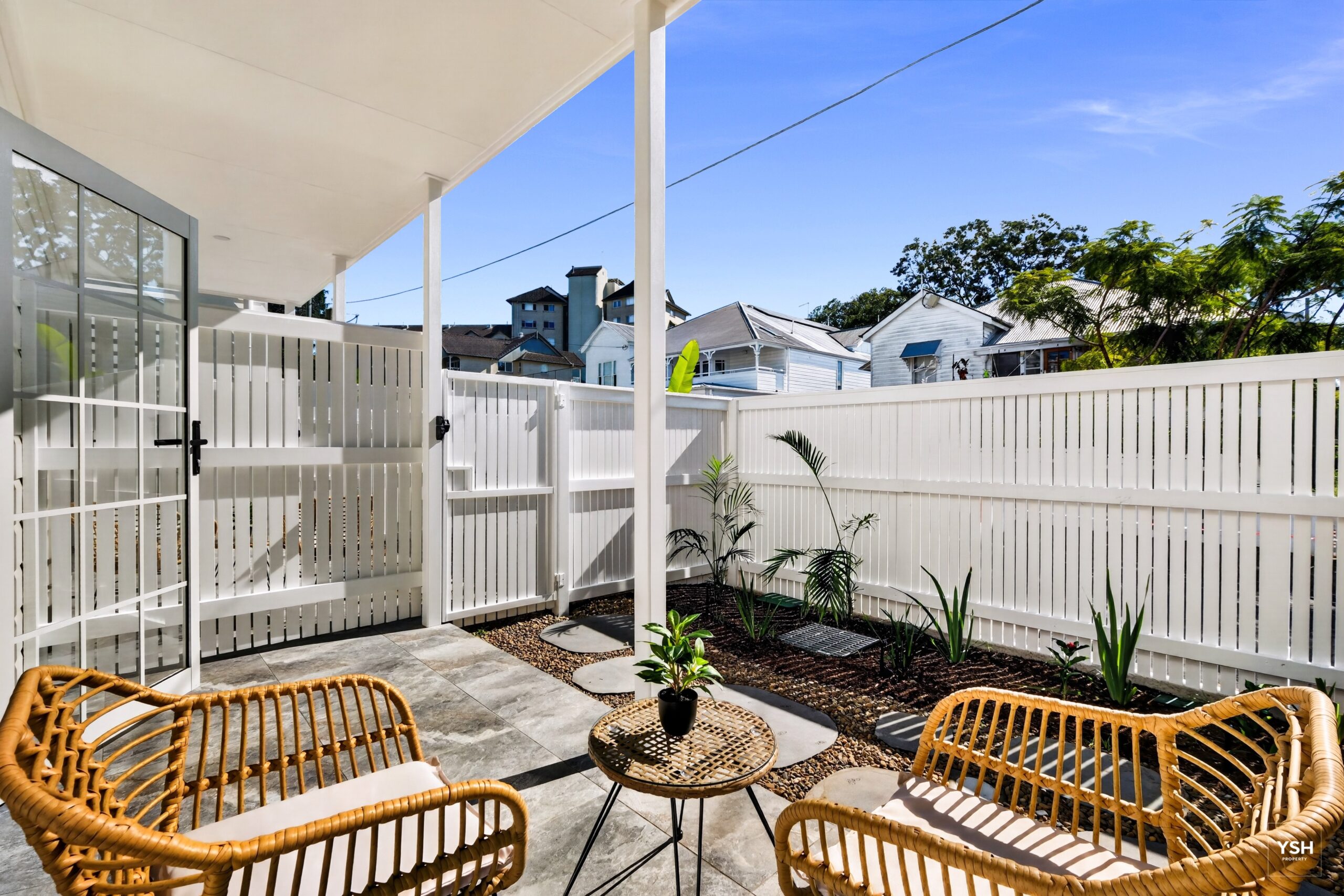 1/64 Lockerbie Street, Kangaroo Point, QLD 4169