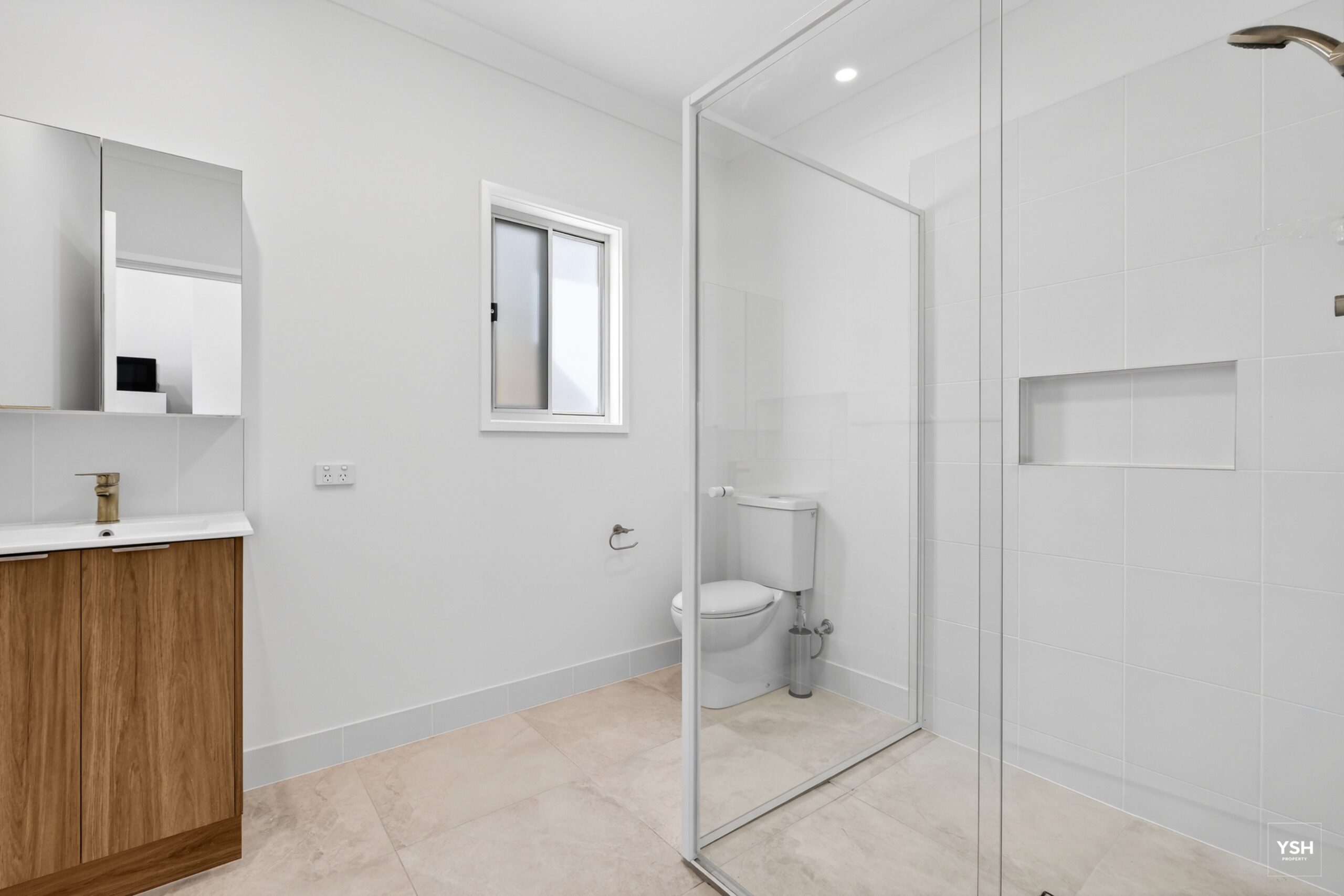 1/64 Lockerbie Street, Kangaroo Point, QLD 4169